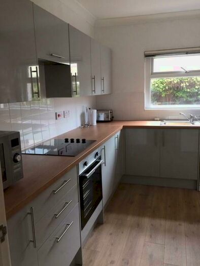 3 Bedroom Terraced House To Rent In Renny Road, Fratton, Portsmouth, PO1