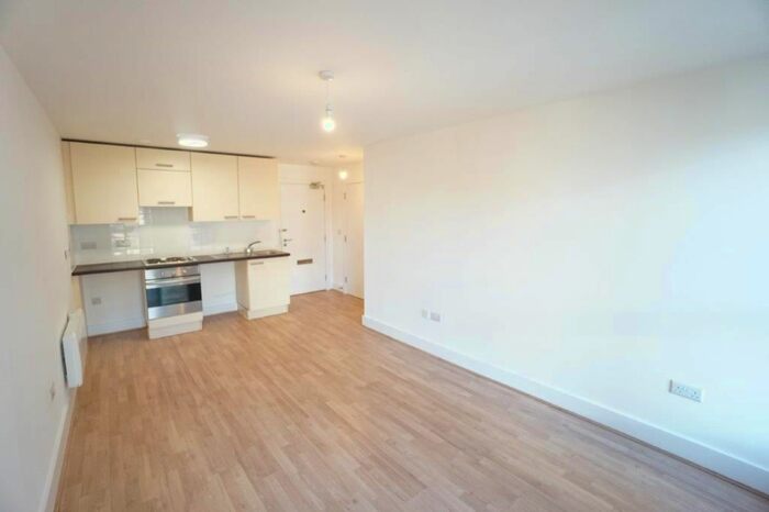 Studio To Rent In Alencon Link, Basingstoke, RG21