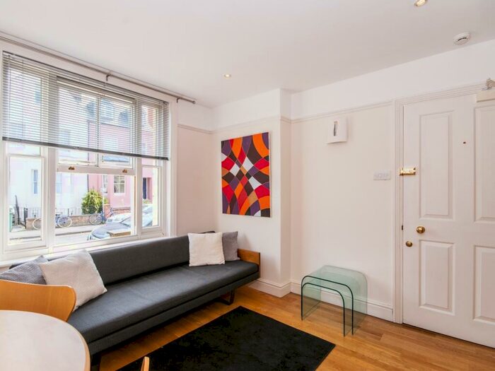 1 Bedroom Terraced House To Rent In Walton Crescent, Oxford, OX1