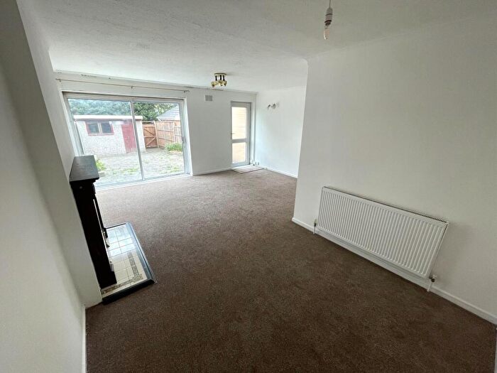 3 Bedroom Terraced House To Rent In Woodgreen Road, Humberstone, LE4