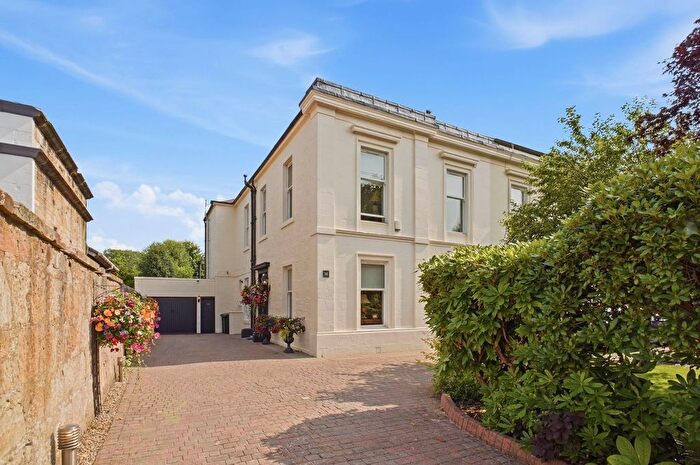 4 Bedroom Semi-Detached House For Sale In London Road, Kilmarnock, KA3