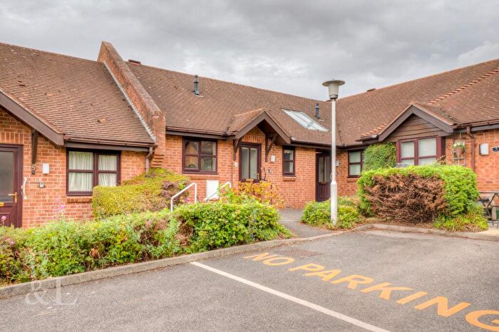 1 Bedroom Terraced Bungalow For Sale In Woodleigh, Keyworth, Nottingham, NG12