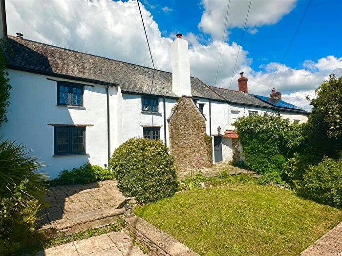 4 Bedroom Semi-Detached House For Sale In Lovacott, Newton Tracey, Barnstaple, EX31