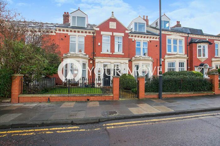 3 Bedroom Flat To Rent In Marine Avenue, Whitley Bay, Tyne And Wear, NE26