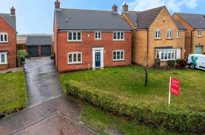 4 Bedroom Detached House For Sale In Temple Goring, Navenby, Lincoln, LN5