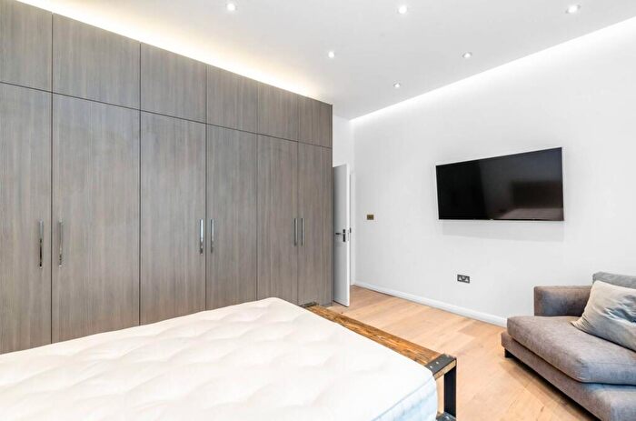 1 Bedroom Flat To Rent In Gloucester Avenue, Primrose Hill, London, NW1