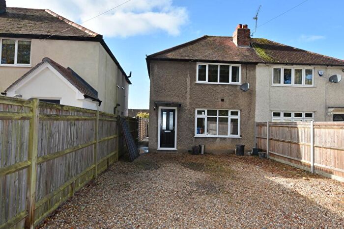 3 Bedroom Semi-Detached House To Rent In Terrace Road South, Binfield, RG42