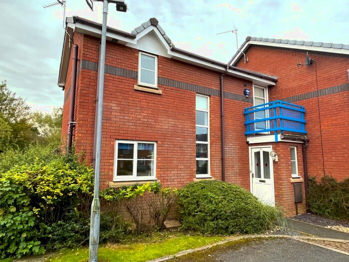 2 Bedroom Semi-Detached House To Rent In Endeavour Close, Ashton-On-Ribble, Preston, PR2