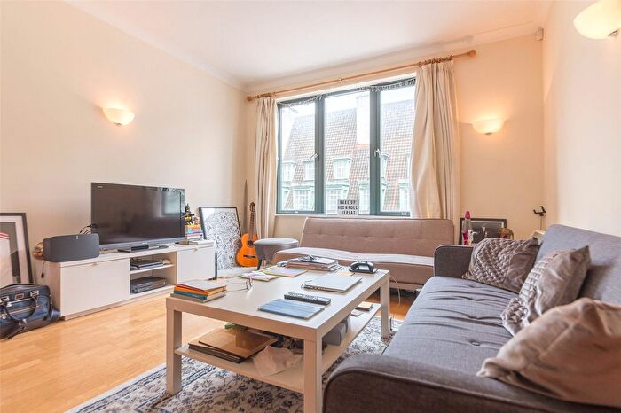 1 Bedroom Flat To Rent In East Block, Forum Magnum Square, London, SE1