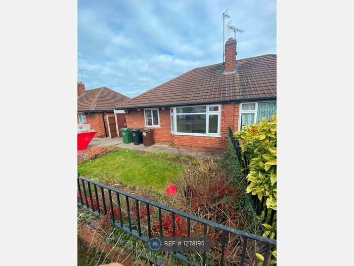 2 Bedroom Bungalow To Rent In Spencer Avenue, Thurmaston, Leicester LE4