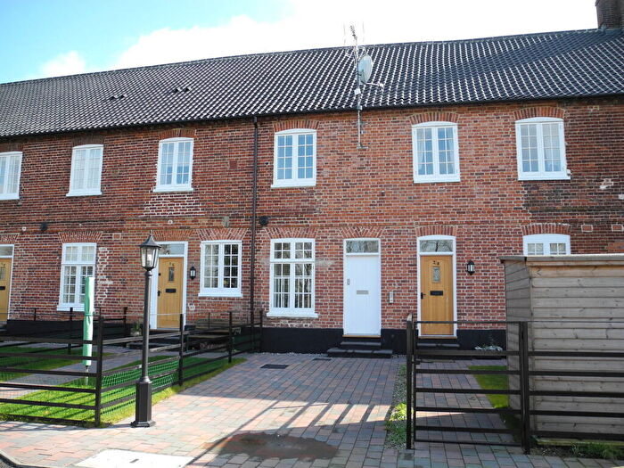 2 Bedroom Apartment To Rent In Heckingham Park Drive, Hales, Norwich, NR14