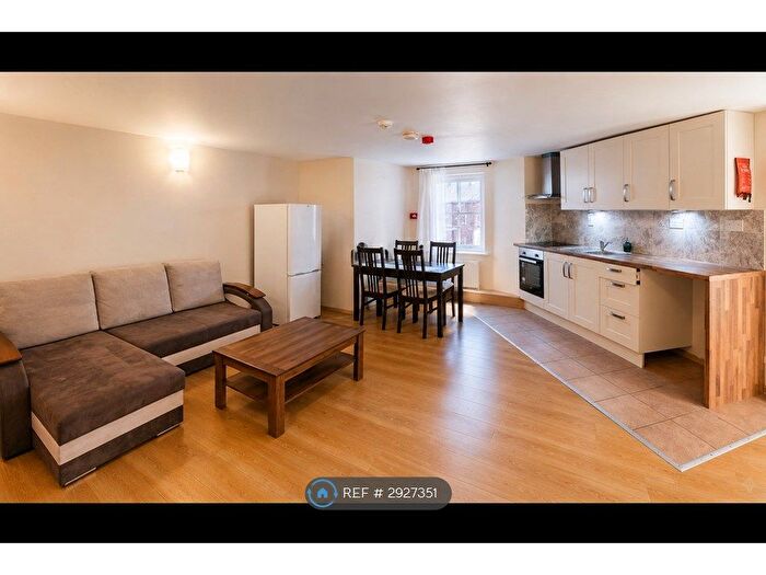 1 Bedroom Flat To Rent In Lytham Road, Blackpool, FY4