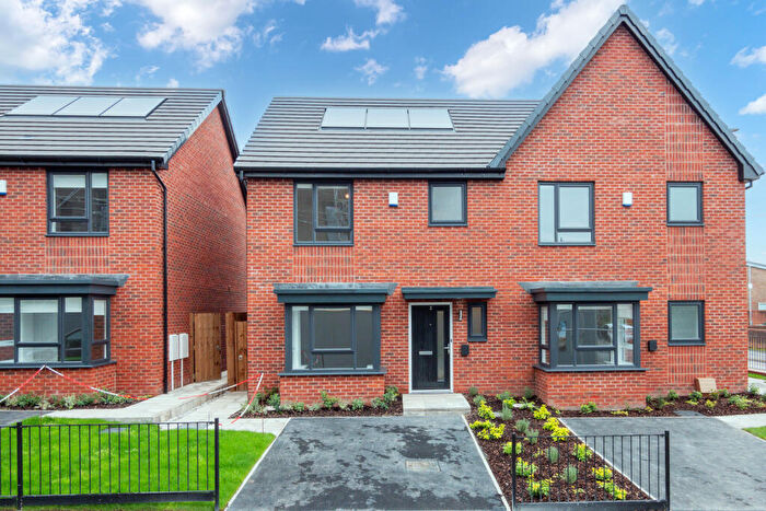 3 Bedroom House To Rent In Galloway Drive, Manchester, M12