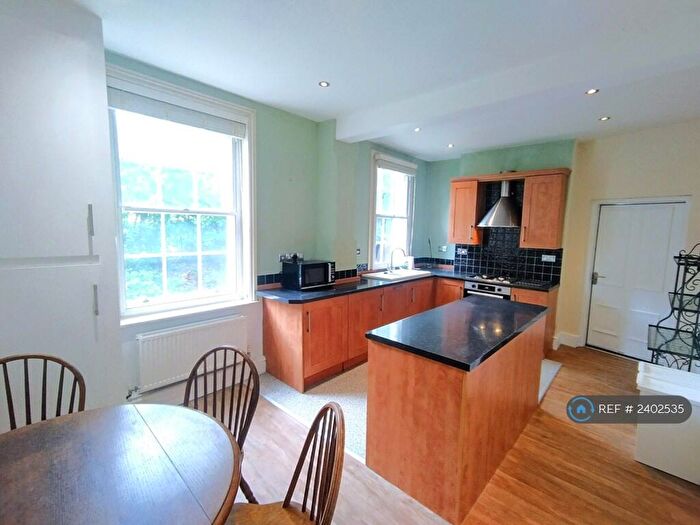 1 Bedroom Flat To Rent In The Ropewalk, Nottingham, NG1