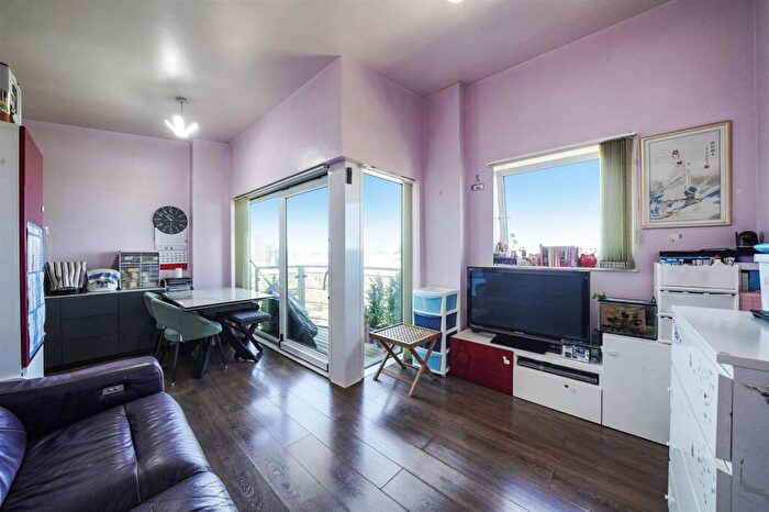 1 Bedroom Apartment For Sale In Fishguard Way, North Woolwich, E16