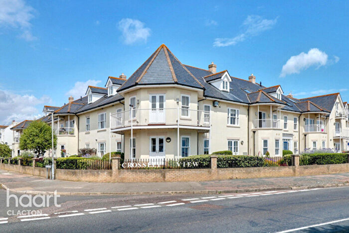 2 Bedroom Apartment For Sale In Marine Parade East, Clacton-On-Sea, CO15