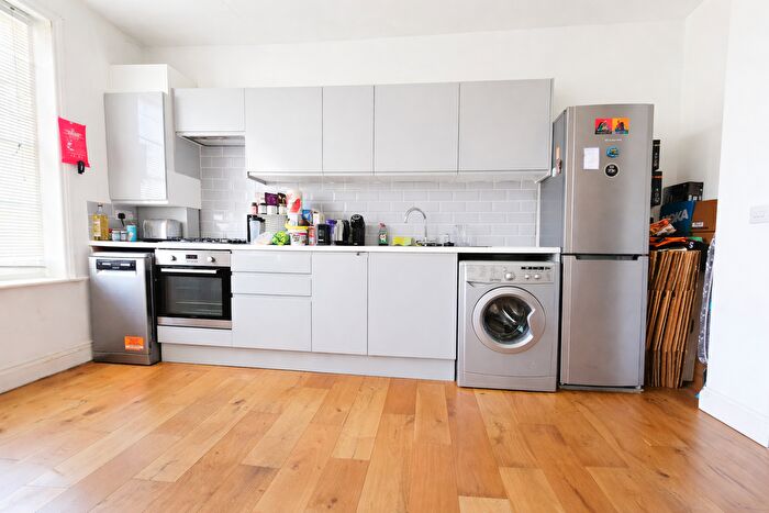 1 Bedroom Flat To Rent In Murray Street, Camden, NW1