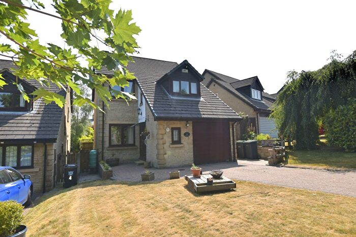 3 Bedroom Detached House For Sale In Reddish Road, Whaley Bridge, SK23