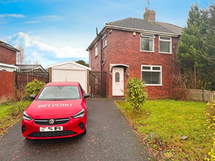 3 Bedroom Semi-Detached House To Rent In Stewarts Road, Halesowen, B62