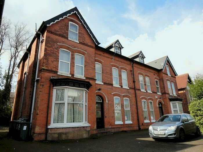 2 Bedroom Flat To Rent In Portland Road, Birmingham, B16