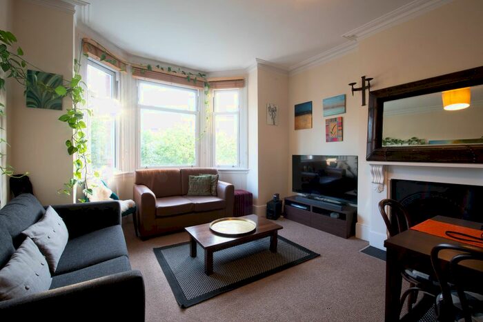 4 Bedroom Flat To Rent In Vancouver Road, London, SE23