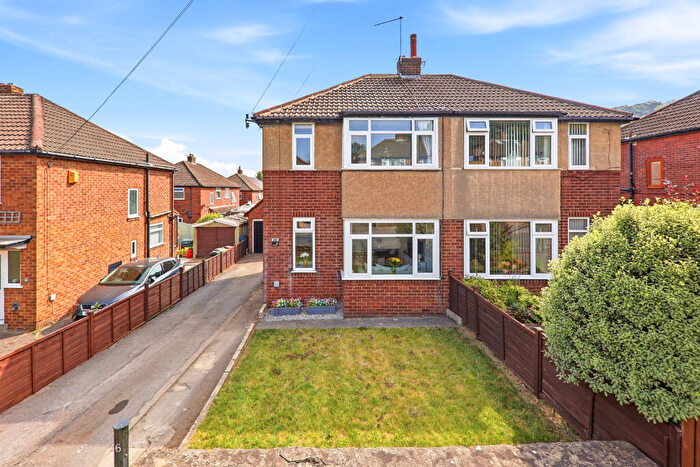 3 Bedroom Semi-Detached House For Sale In Milner Bank, Otley, LS21