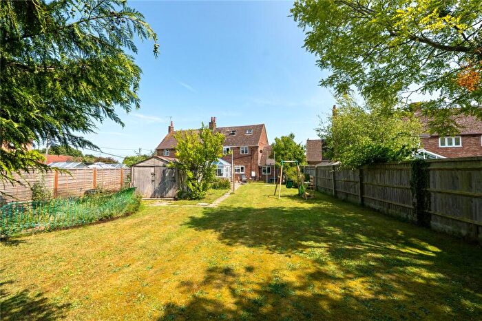 4 Bedroom Semi-Detached House For Sale In Eastfields, Blewbury, Didcot, Oxfordshire, OX11