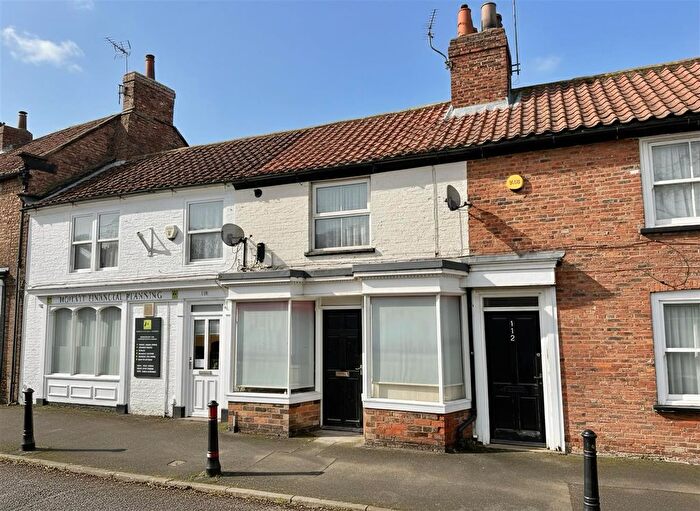 1 Bedroom Flat To Rent In Long Street, Easingwold, York, YO61