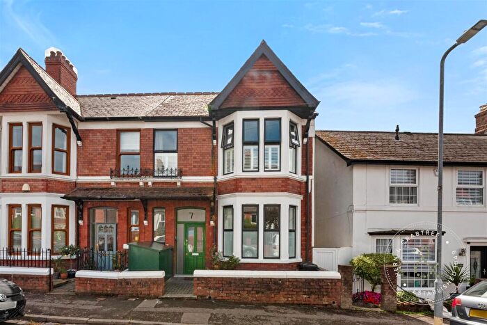 4 Bedroom End Of Terrace House For Sale In Burlington Terrace, Llandaff, Cardiff, CF5
