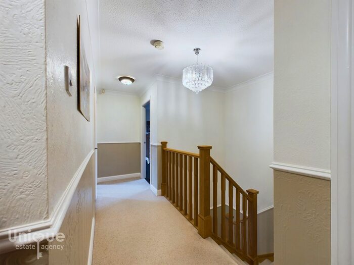 5 Bedroom Detached House For Sale In Trinity Gardens, Thornton-Cleveleys, FY5