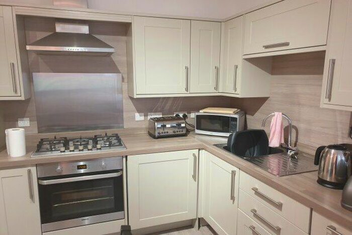 2 Bedroom Property To Rent In Pentrepoeth Road, Llanelli, SA15