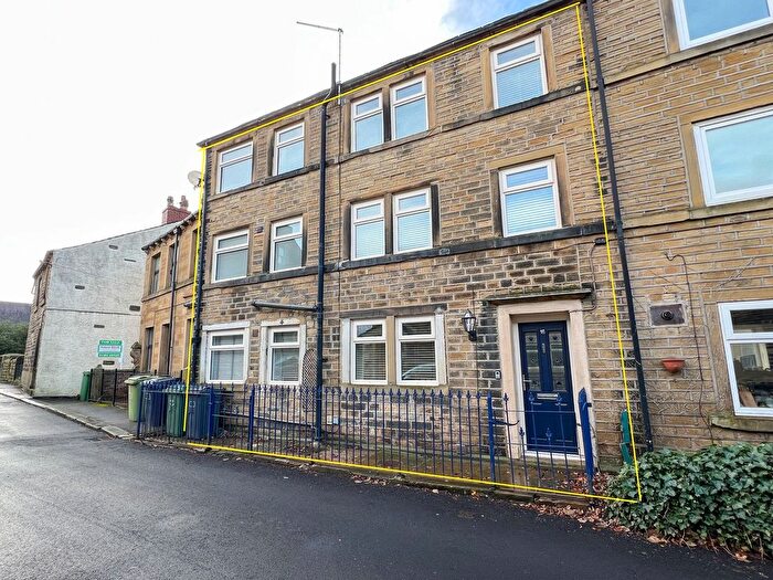 3 Bedroom Cottage To Rent In Southgate, Honley, Holmfirth, HD9