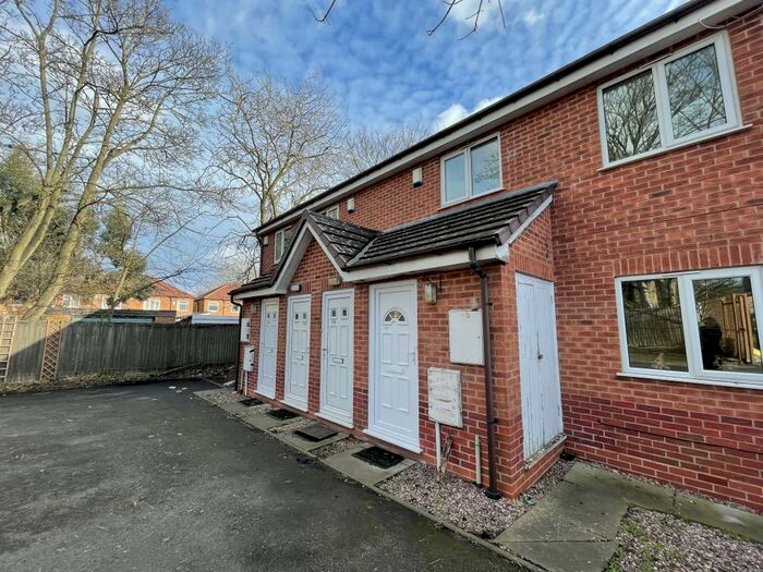2 Bedroom Maisonette To Rent In Baldmoor Lake Road, Erdington, B23