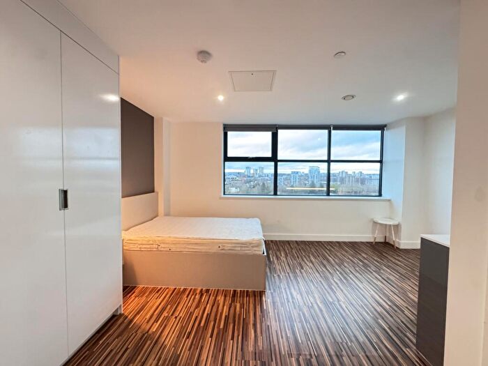 Studio To Rent In West Point, Chester Road, Manchester, M16