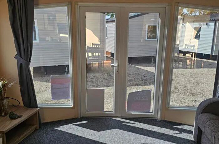 2 Bedroom Mobile/park Home For Sale In Stanford Bishop, Worcester, WR6