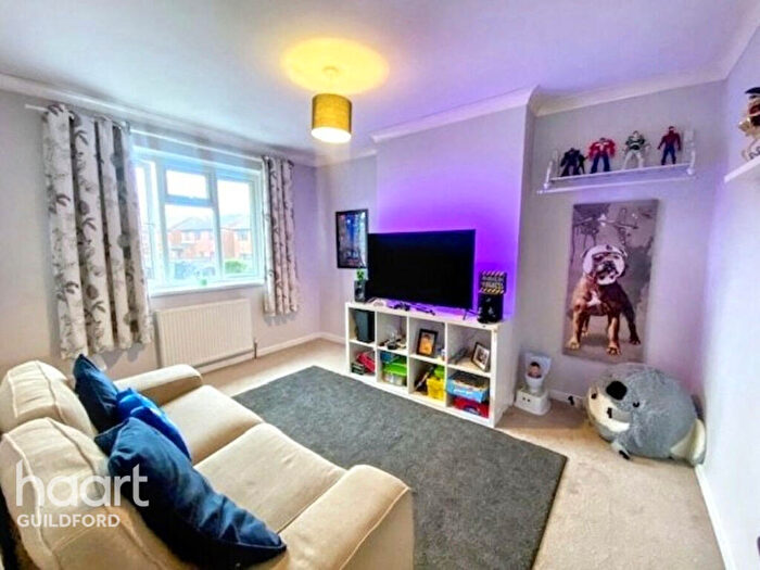 1 Bedroom Maisonette For Sale In Boxalls Lane, Aldershot, GU11