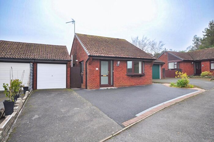 2 Bedroom Detached Bungalow To Rent In Greenhays Rise, Wimborne, BH21