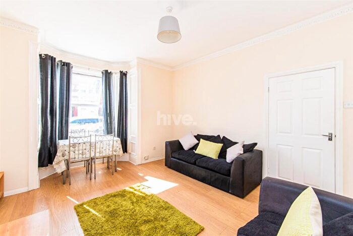 4 Bedroom Terraced House To Rent In Meldon Terrace, Heaton, Newcastle Upon Tyne, NE6