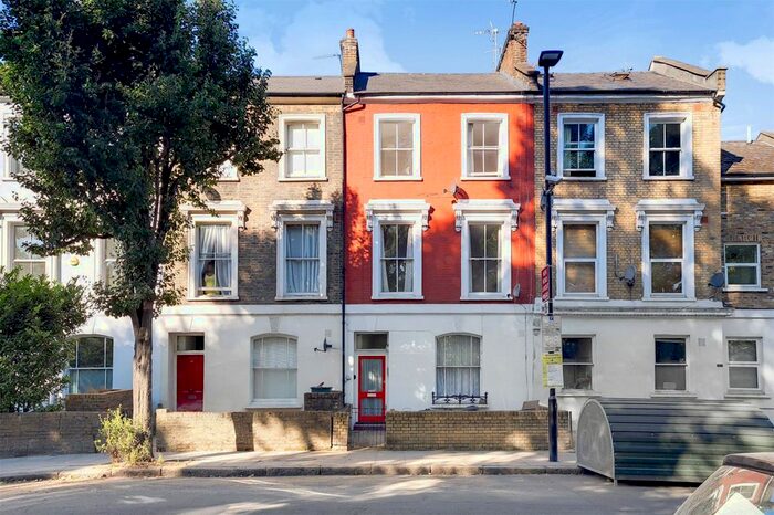 1 Bedroom Flat To Rent In Hornsey Road, Holloway, London, N7