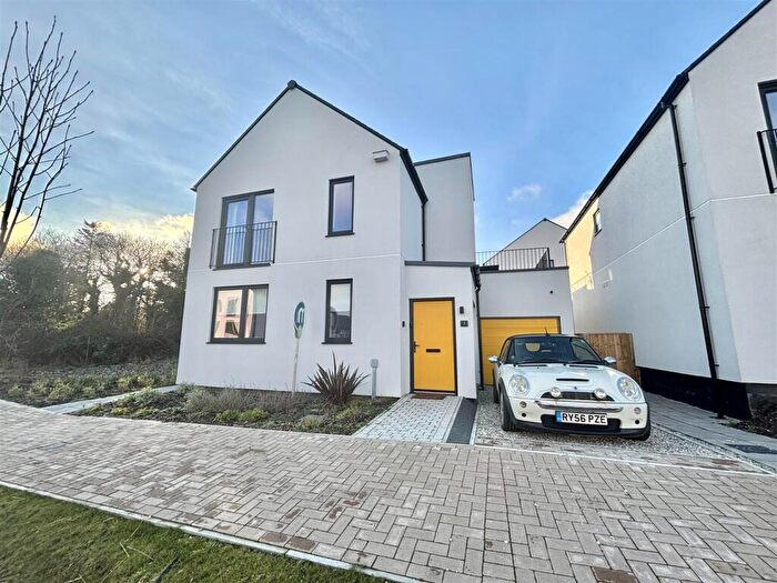 3 Bedroom Detached House For Sale In Penn Street, St. Austell, PL26