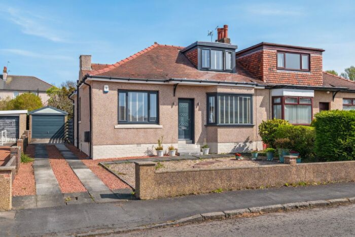 3 Bedroom Semi-Detached House For Sale In Neilsland Drive, Motherwell, Lanarkshire, ML1