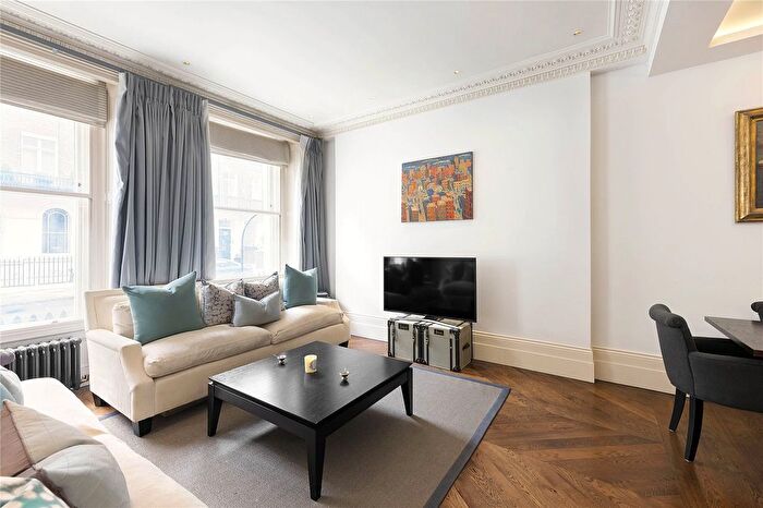1 Bedroom Flat To Rent In Chester Street, London, SW1X