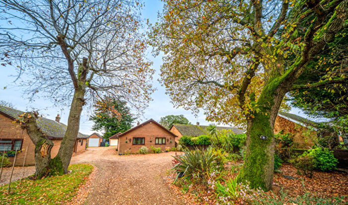 3 Bedroom Detached Bungalow For Sale In Banham Road, Beccles, Suffolk, NR34