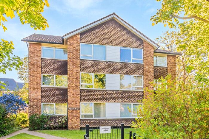 1 Bedroom Flat To Rent In Seymour Road, Hampton Wick, KT1