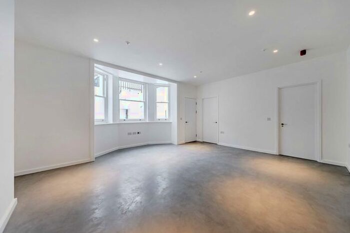 1 Bedroom Flat To Rent In Tavistock Road, London, W11