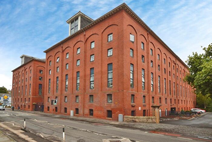 2 Bedroom Flat To Rent In Slateford Road, Slateford, Edinburgh, EH14