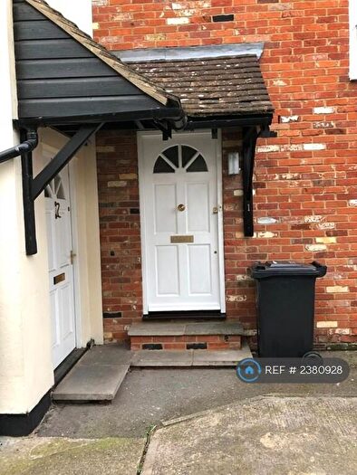 2 Bedroom Flat To Rent In High Street, Maldon, CM9