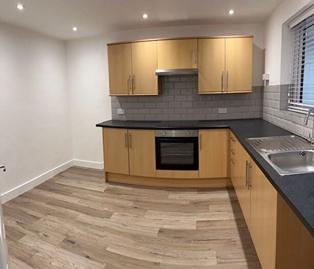 3 Bedroom Flat To Rent In Bucknell Road, Bicester, OX26