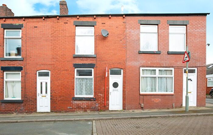 2 Bedroom Property To Rent In Corporation Street, Chorley, PR6
