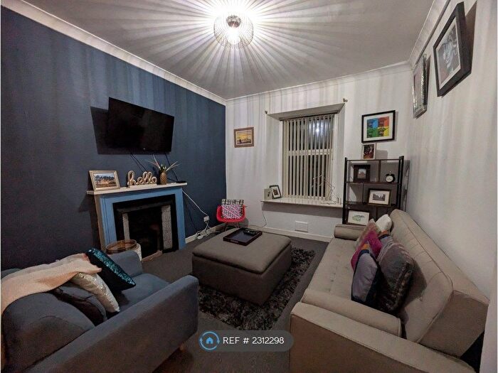 1 Bedroom Flat To Rent In Forth Street, Glasgow, G41